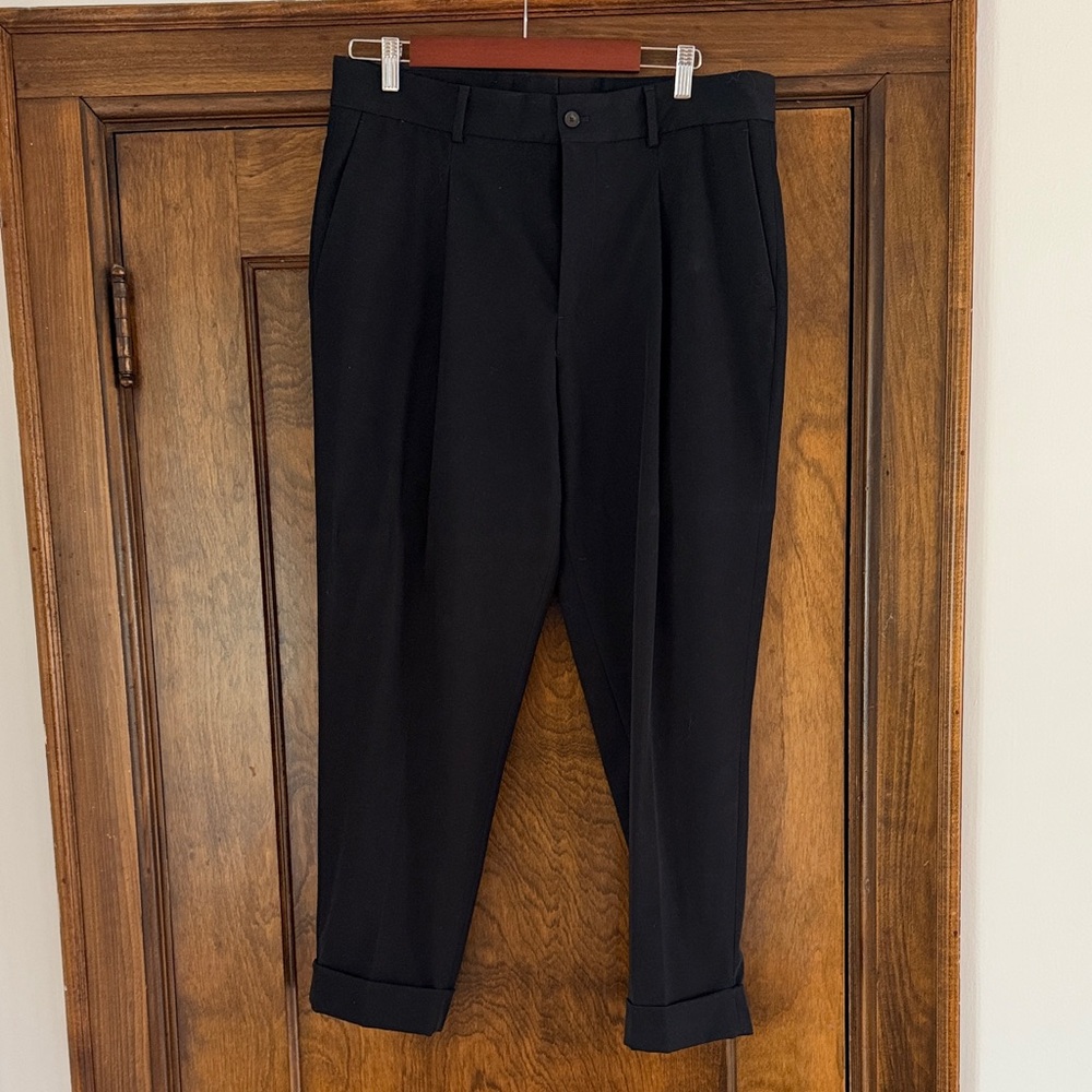 Navy Zara Pleated Men’s Dress Pants in Size  US34